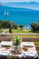 Ifi Sea House - B&B Nikiána