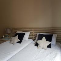 Twin Room with Shared Bathroom
