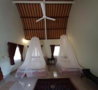 Deluxe Bungalow with Garden View