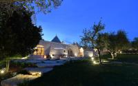 Trulli Santa Croce Luxury Holidays - piscina privata fino a 8 persone - Chambres d'hôtes Locorotondo