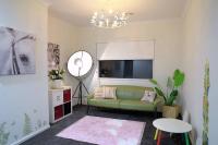 Luxury 9 BRM house in Melbourne - B&B Laverton