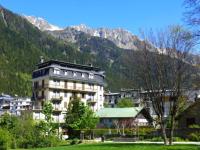 Beautiful apartment in Chamonix centre with superb mountain views - Bed and Breakfast