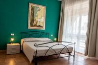 Large Double or Twin Room