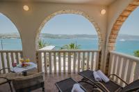 Superior Double Room with Terrace and Sea view 