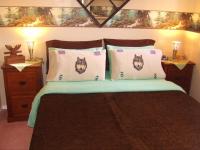 Zimmer mit Queensize-Bett und Gletscherblick