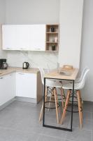 Polychrono Suite 2 - B&B