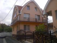 Pensiunea Phoenix - B&B