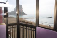 Primera Linea de Playa con Garaje - B&B Calpe