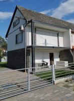 Tulipán Vendégház - B&B Balatonberény