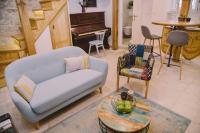 5 minutes walk ART - B&B