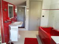 Camera Matrimoniale Deluxe con Balcone e Vista Mare