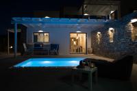 PARIAN WHITE LUXURY APARTMENTS - Bed and Breakfast Parikia