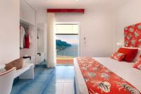 Deluxe Double Room with Balcony and Sea View