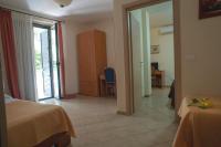 2 Habitaciones Dobles comunicadas