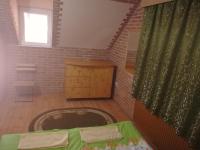 Standard Double Room with Shared Bathroom