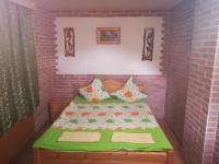 Standard Double Room with Shared Bathroom