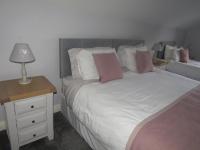 B&B Cushendall - Meadowville Self-Catering - Bed and Breakfast Cushendall