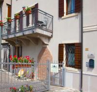 B&B Soave - La Finestra Sul Castello - Bed and Breakfast Soave