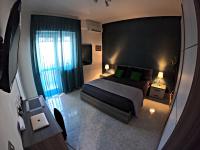 Deluxe Zimmer mit Kingsize-Bett