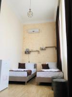 Zweibettzimmer mit Stadtblick