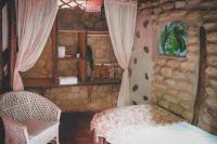 Single Room with Shared Bathroom