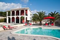 Villa Elena - B&B Camastra