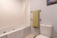 Kingsview CBD Tauranga - Bed and Breakfast Tauranga