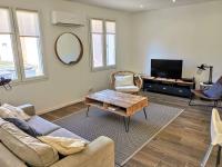 Maison de ville en plein cœur de Sanary 3 double chambres 105M2 - B&B Sanary-sur-Mer