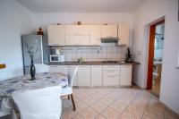 Apartment mit Terrasse