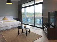 Quadruple Room with Sea View