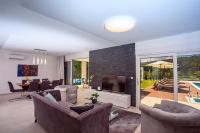 Villa Agava with heated pool, Jacuzzi, sauna, gym, 4 en-suite bedrooms - Chambres d'hôtes Gata