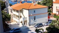 Holiday apartment Dunja - B&B