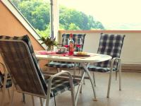 B&B Bischoffingen - Ferienwohnung Schnee - Bed and Breakfast Bischoffingen