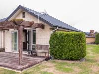 Rolleston Paradise-Master Bedroom with Ensuite Only - B&B