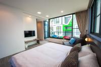 Queen Room with Balcony