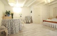 Karolina Vendégház - B&B Szentes