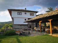 Family Hotel Byalata Kashta - B&B Kovachevitsa