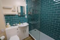 Pristine Apartment in The Centre of Glastonbury - Chambres d’hôtes Glastonbury