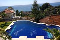 B&B Amed - Bamboo Bali Hill Bungalows - Bed and Breakfast Amed