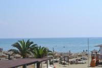 13 Sandy Beach Mackenzie - B&B Larnaca
