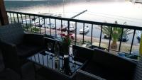 B&B Poljica - Sea View Apartment Sunrise Poljica & Blue Lagoon Rent A Boat - Bed and Breakfast Poljica