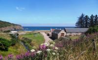Three-Bedroom Cottage with Sea View