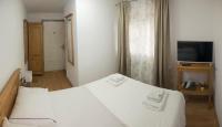 Doppel-/Zweibettzimmer mit eigenem Bad
