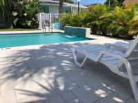 B&B Lake Worth - White Horse Motel - Bed and Breakfast Lake Worth