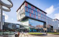 CREATIVE VALLEY NEST – Luxury Rooftop Apartments - B&B