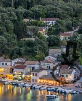 Tolos Budget Rooms Loggos - Bed and Breakfast Longós