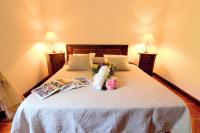 Appartamento con 2 Camere da Letto, Balcone e Vista Lago - Borgo 7