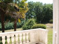 Camera Matrimoniale con Vista Giardino