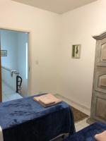 Großes Doppel-/Zweibettzimmer