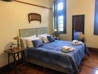 Chambre Double ou Lits Jumeaux avec Salle de Bains Commune